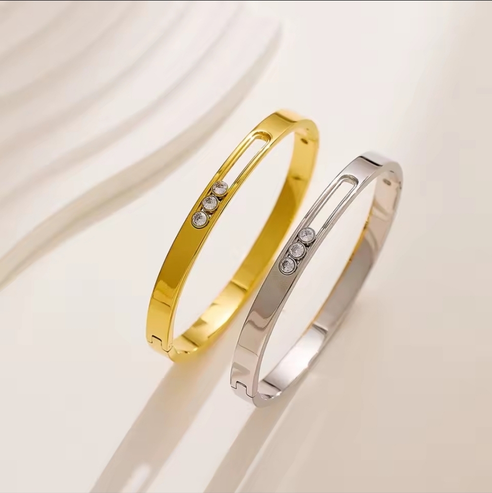Sale❣️Elegant Gold Or Silver French Chic Bangle Bracelet Plus Free Gift